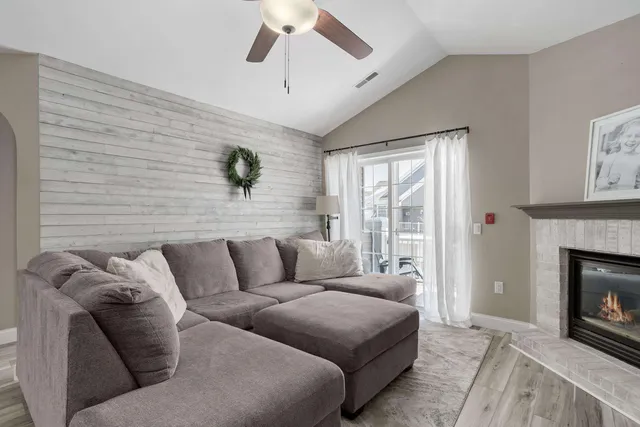 $345,000 | 3282 Stonecreek Drive, Madison, WI 53719