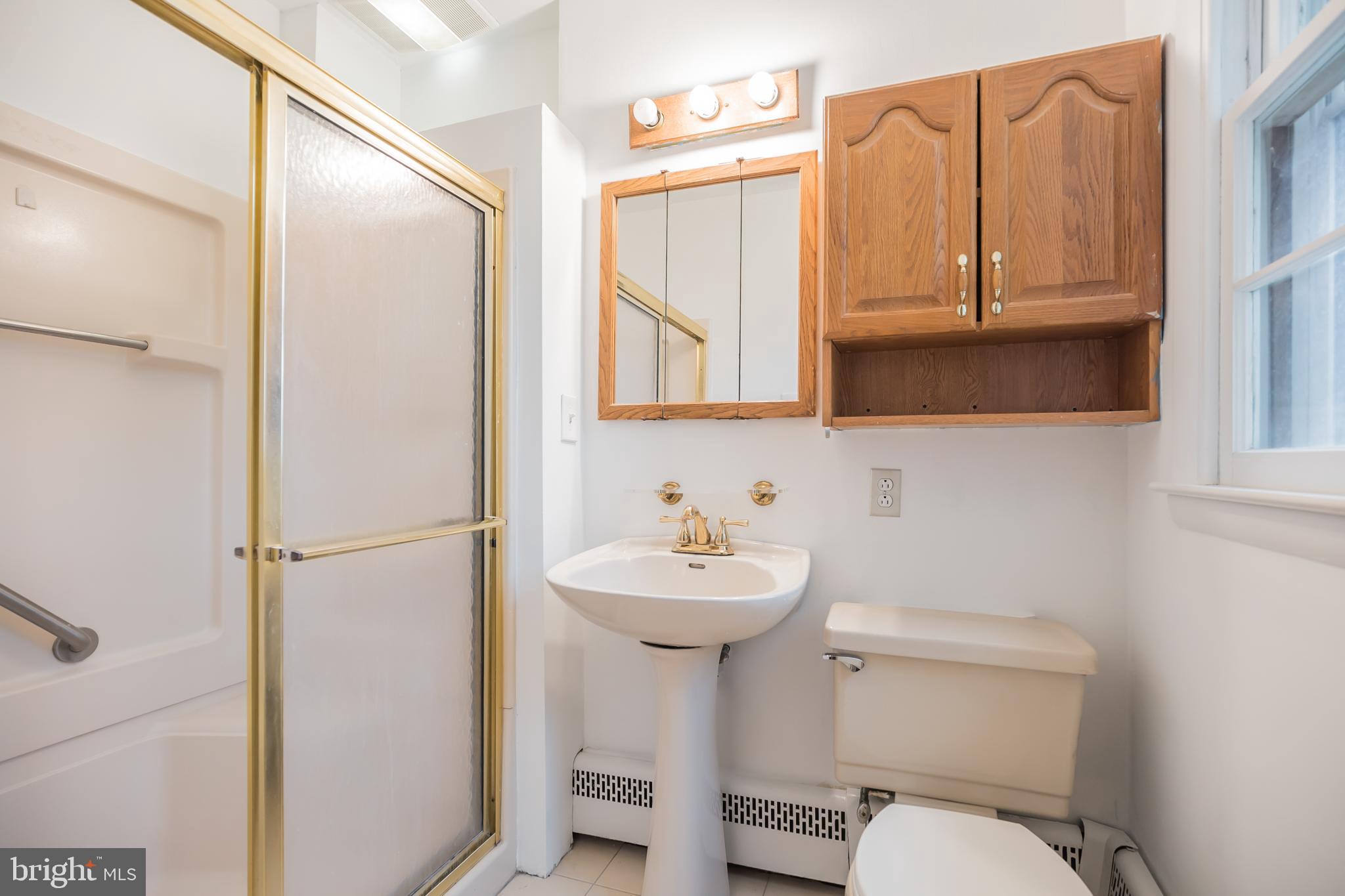10829 Knights Road Philadelphia, PA 19154 - Photo 22 of 31