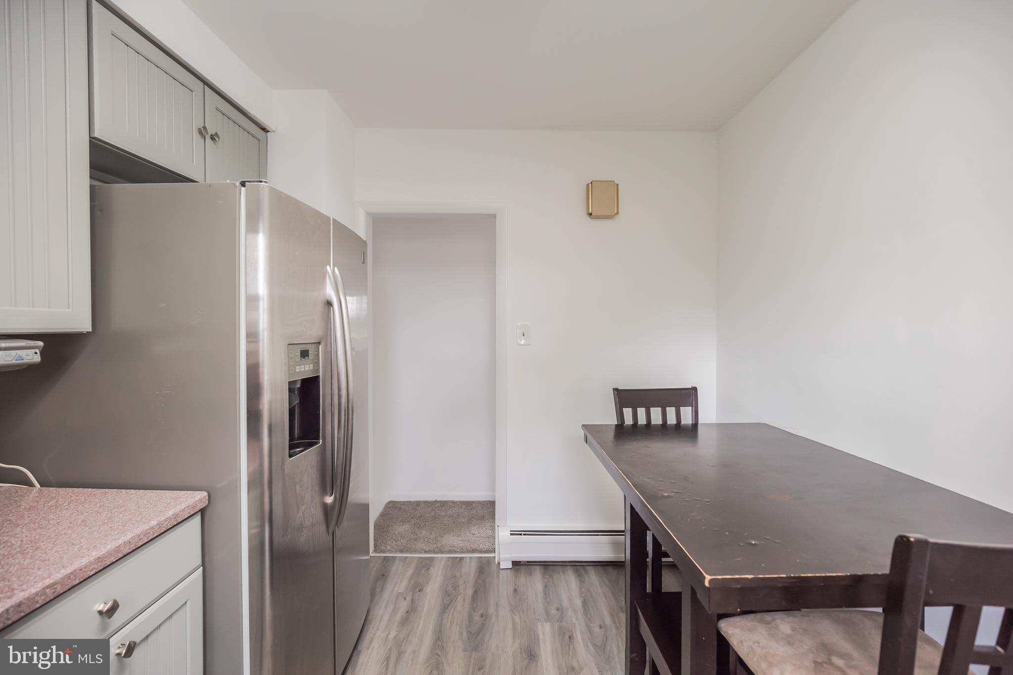 10829 Knights Road Philadelphia, PA 19154 - Photo 10 of 31