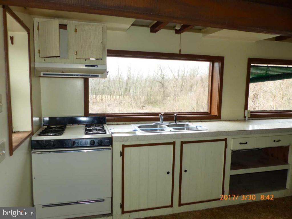 2439 River Road Bainbridge, PA 17502 - Photo 7 of 10 Gallery Image 7
