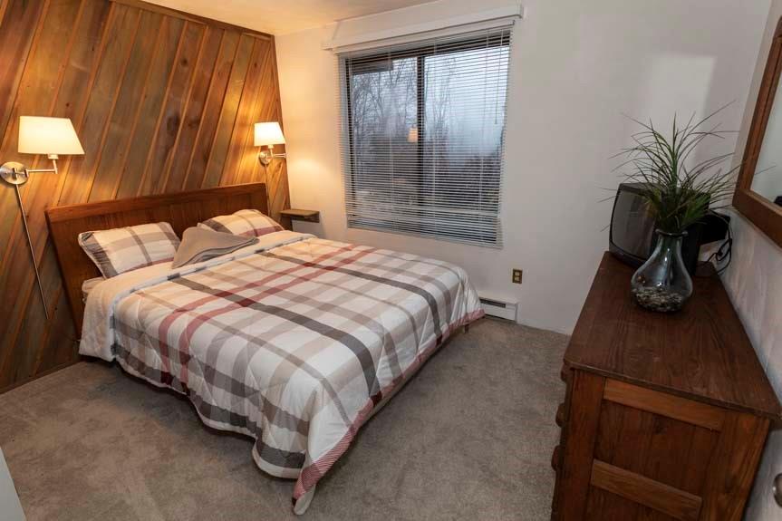 47 Valley View Road Hidden Valley, PA 15502 - Photo 11 of 25 Gallery Image 11