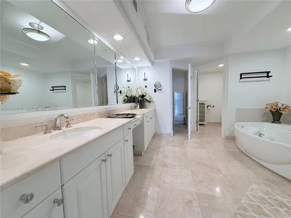 $10,300 | 3201 Northeast 183rd Street, Unit 2202, Aventura, FL 33160