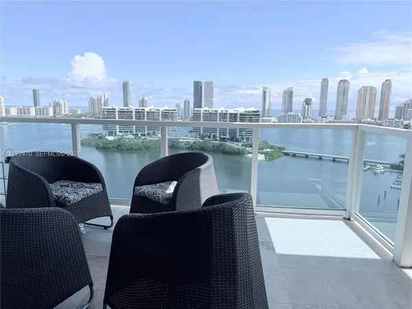 $10,300 | 3201 Northeast 183rd Street, Unit 2202, Aventura, FL 33160