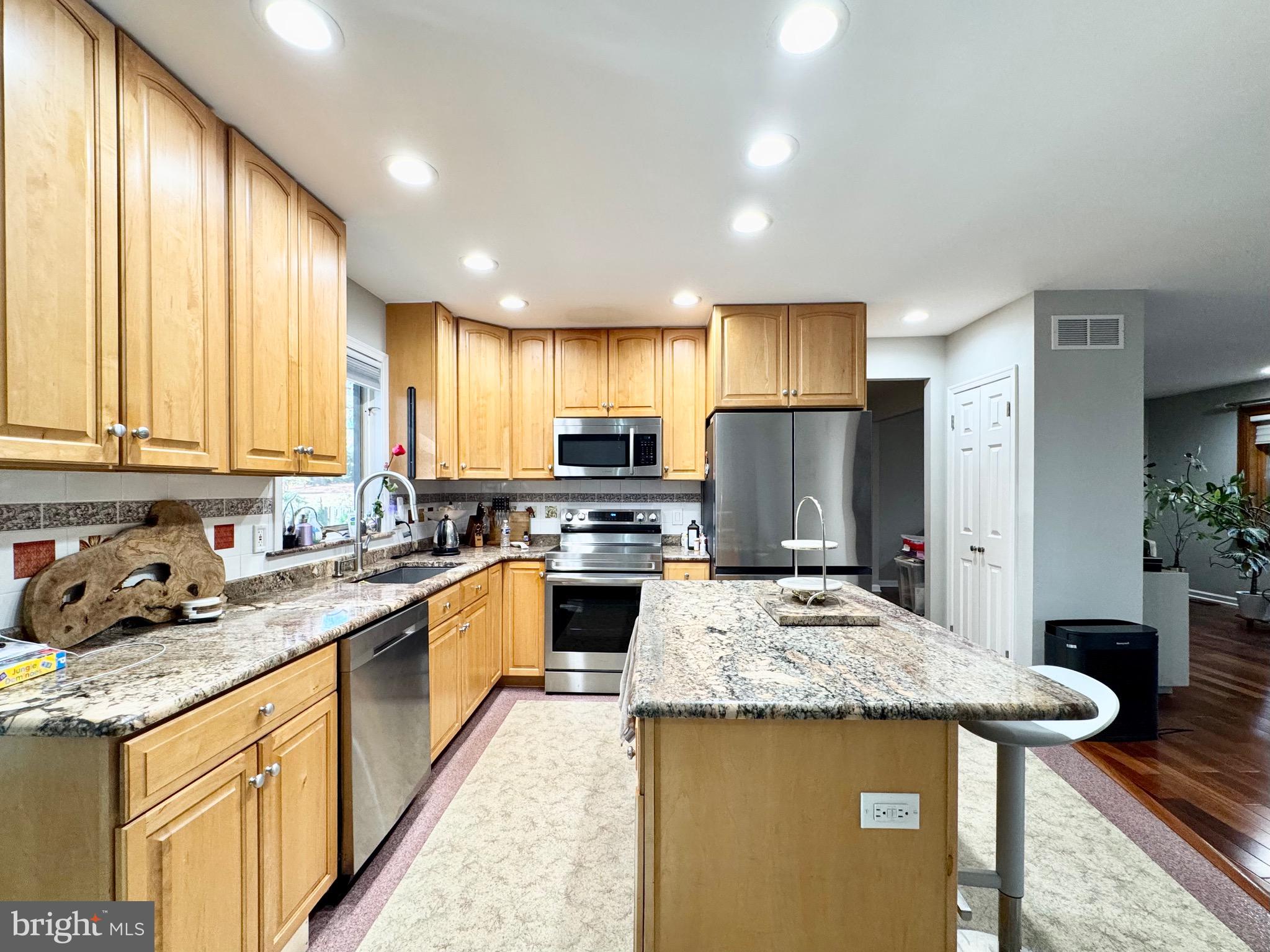 749 Bridgeview Road Feasterville-Trevose, PA 19053 - Photo 18 of 70 Gallery Image 18