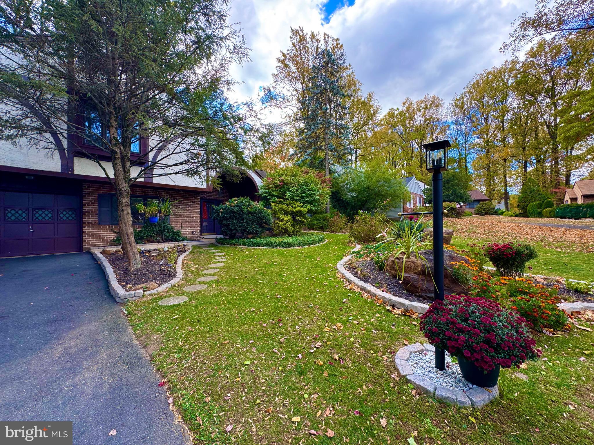749 Bridgeview Road Feasterville-Trevose, PA 19053 - Photo 5 of 70 Gallery Image 5