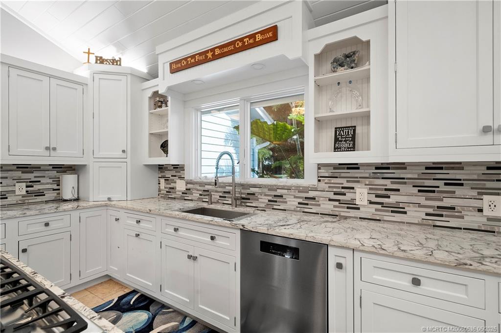 1850 Southwest Hackman Terrace Stuart, FL 34997 - Photo 27 of 100