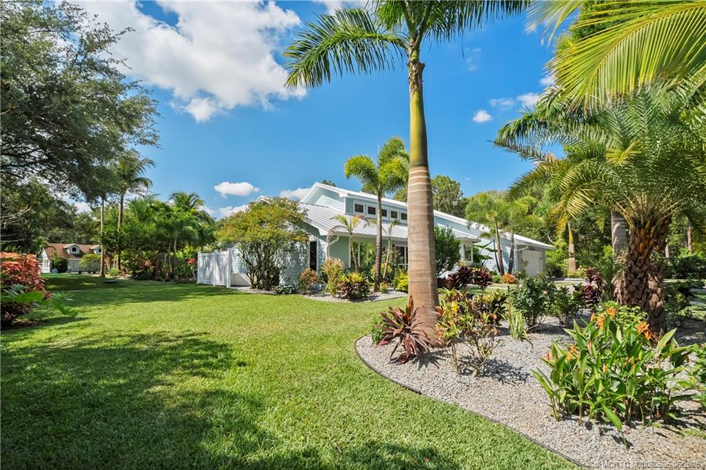 1850 Southwest Hackman Terrace Stuart, FL 34997 - Photo 4 of 100