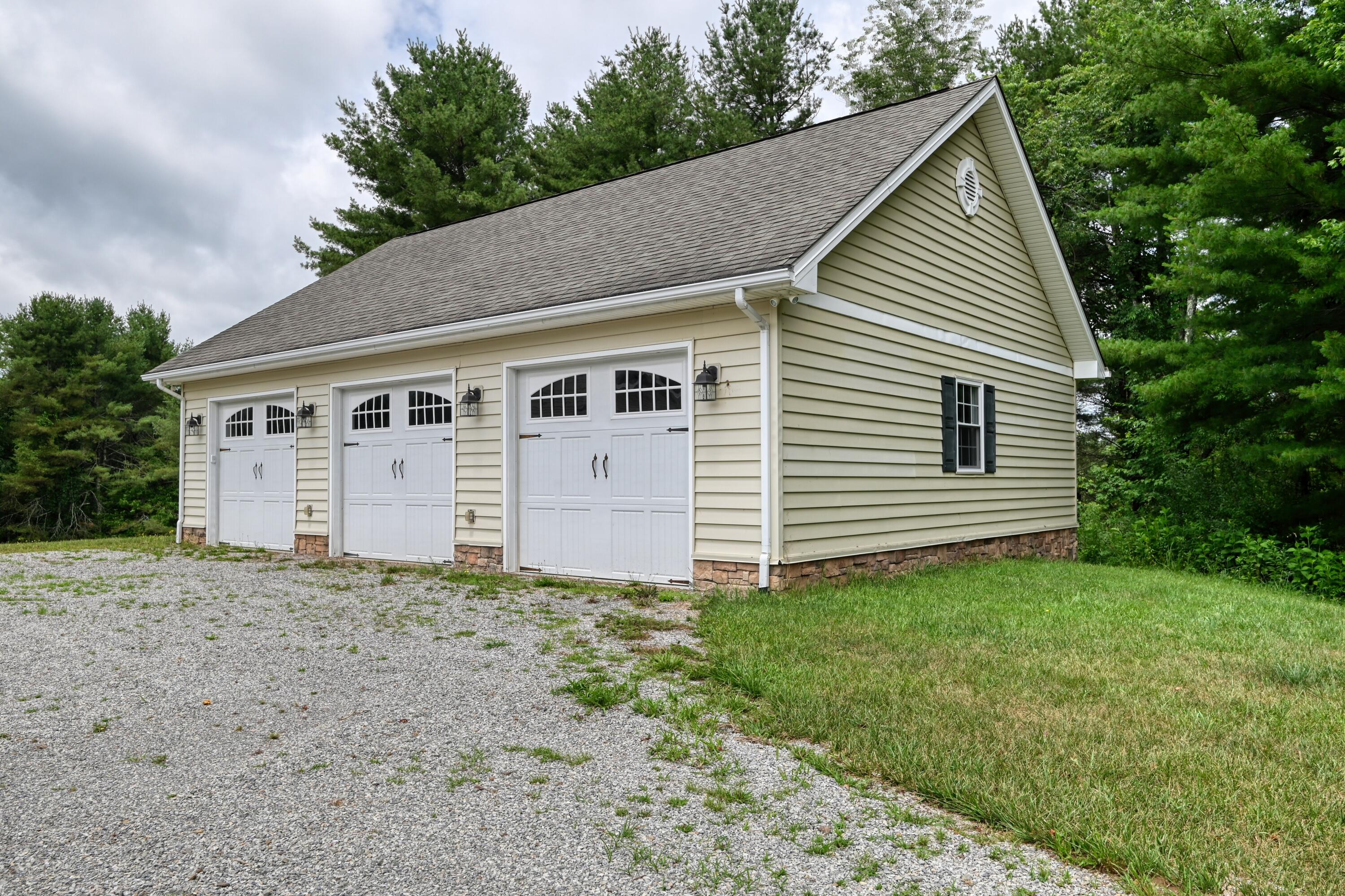 322 Timberline Road Southeast Copper Hill, VA 24079 - Photo 74 of 98 67 DSC_4404_hdr