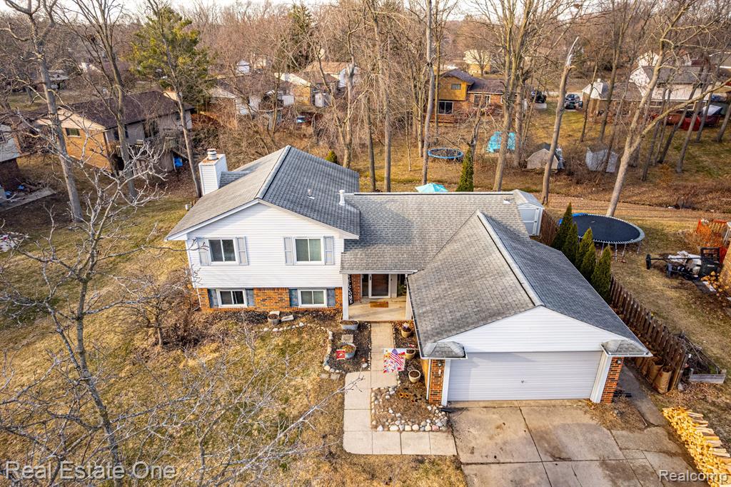 5024 Timber Ridge Trail Clarkston, MI 48346 - Photo 12 of 54