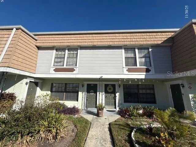 $1,600 | 6090 Village Circle North, Unit 6090, Orlando, FL 32822