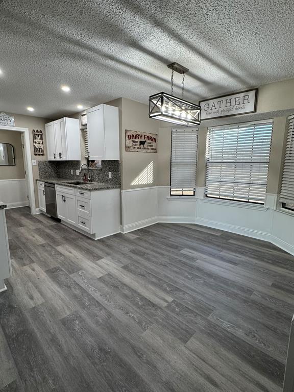 4 Finley Circle Krum, TX 76249 - Photo 10 of 40