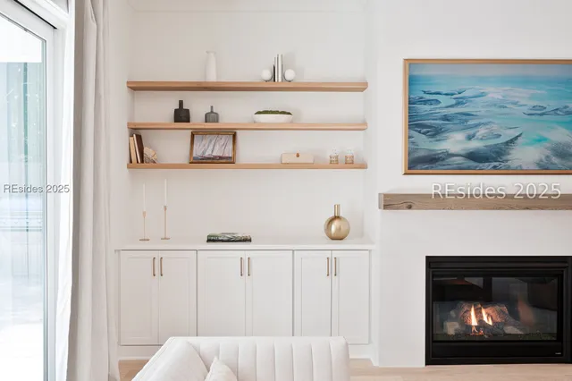 $950,000 | 61 Tuscarora Avenue, Beaufort, SC 29907