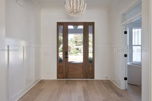 $950,000 | 61 Tuscarora Avenue, Beaufort, SC 29907