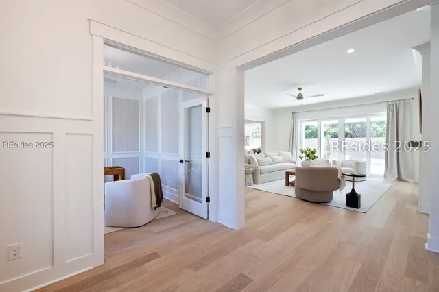 $950,000 | 61 Tuscarora Avenue, Beaufort, SC 29907