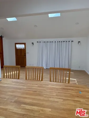 $5,950 | 4351 Allott Avenue, Sherman Oaks, CA 91423