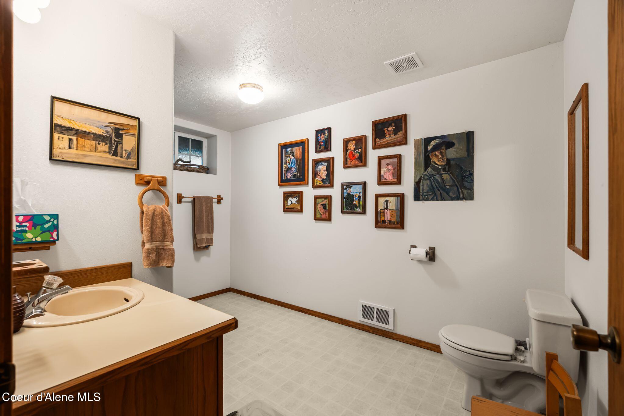 260 Grouse Creek Road Sandpoint, ID 83864 - Photo 32 of 47 32_A7401210