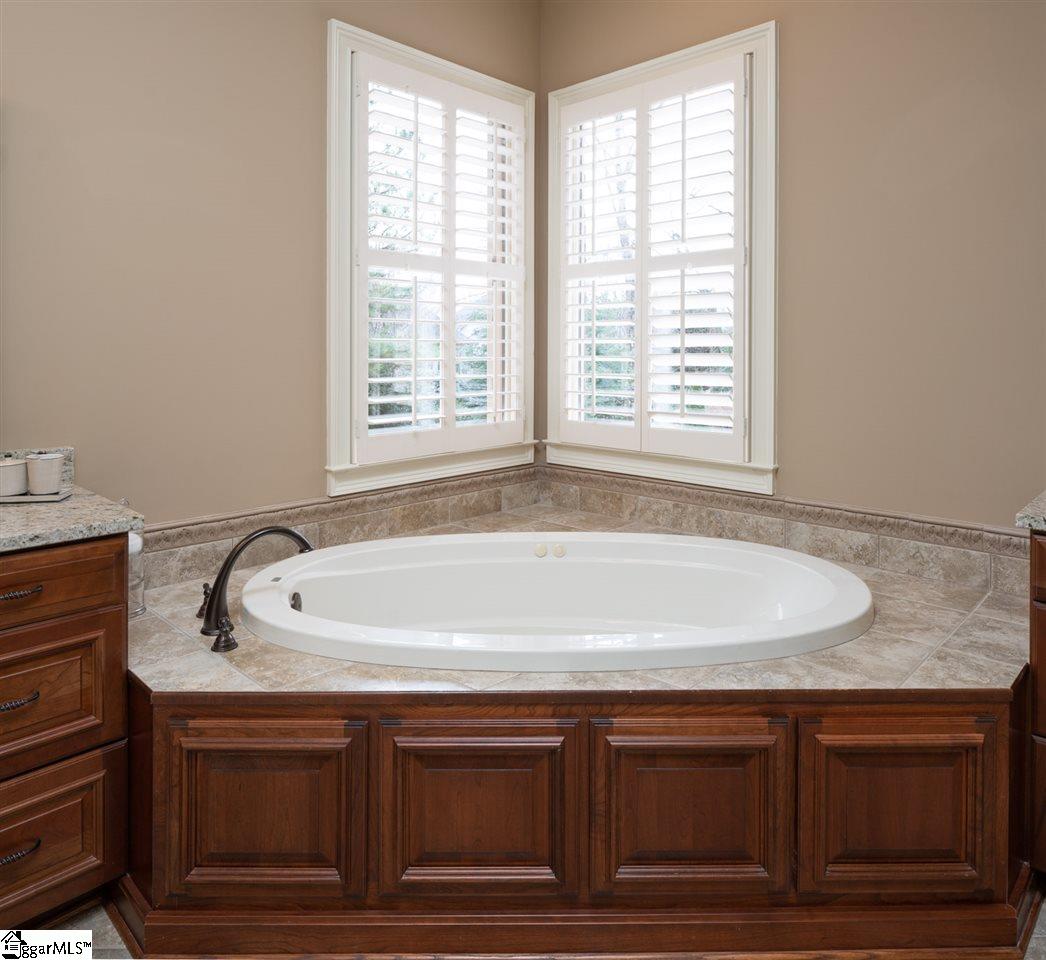 5 Mitchell Springs Simpsonville, SC 29681 - Photo 17 of 36 Gallery Image 17