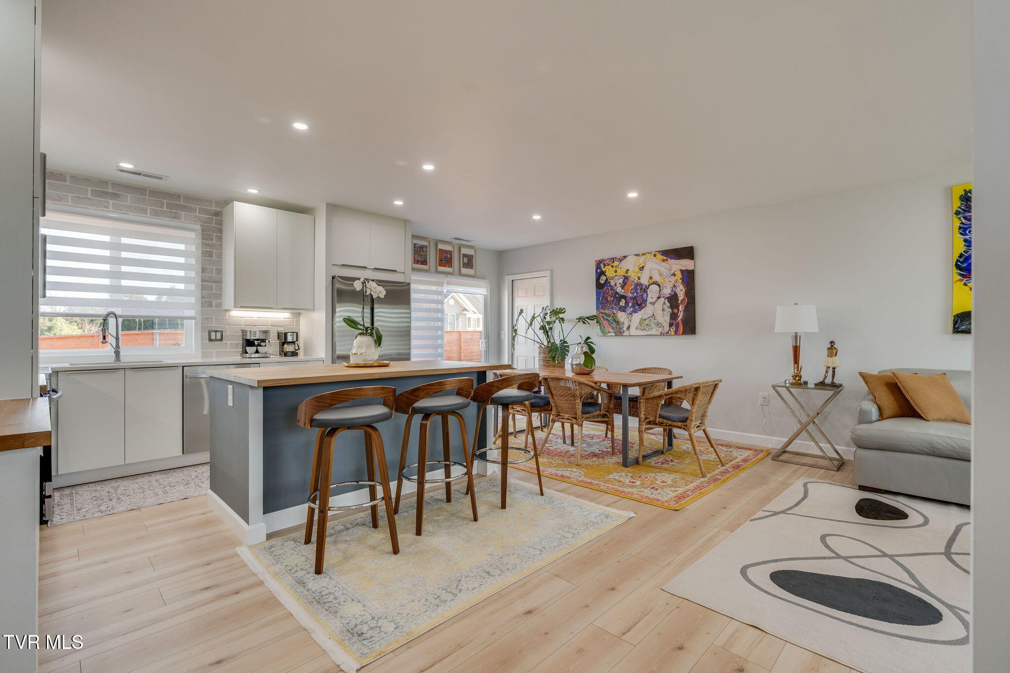 384 Anderson Street Limestone, TN 37681 - Photo 5 of 17 Kitchen and dining