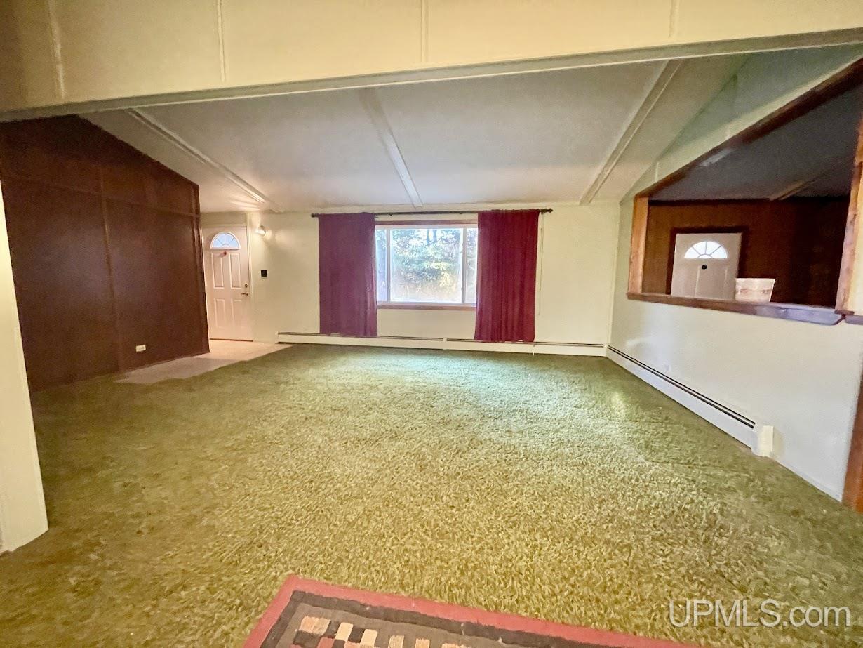 8306 M.5 Road Gladstone, MI 49837 - Photo 4 of 24