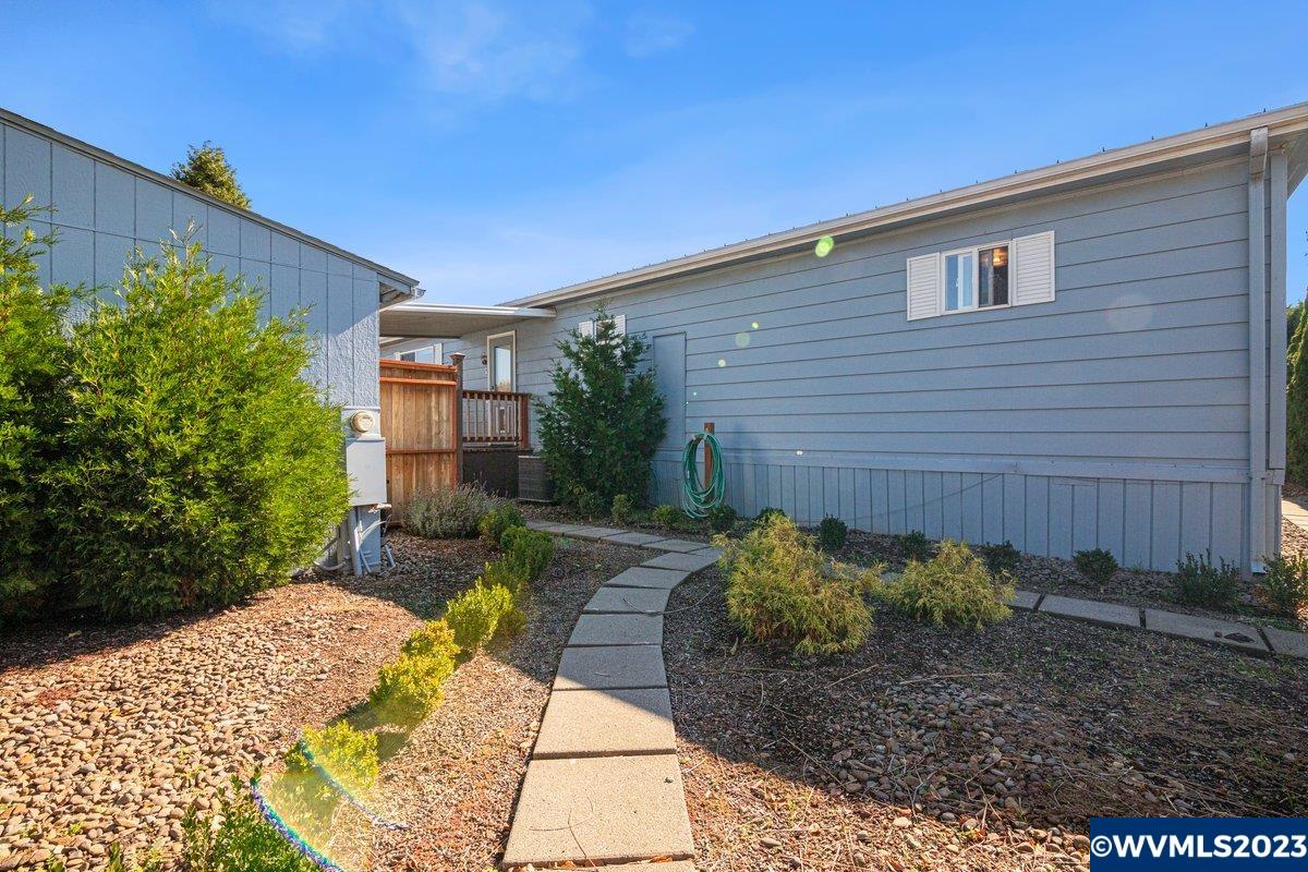 5510 Windsor Island Road North, Unit 31 Keizer, OR 97303 - Photo 23 of 24