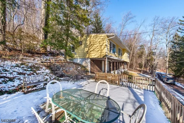 $3,400 | 22 Bott Lane, Montville, NJ 07082