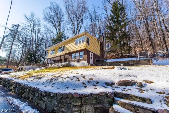 $3,400 | 22 Bott Lane, Montville, NJ 07082