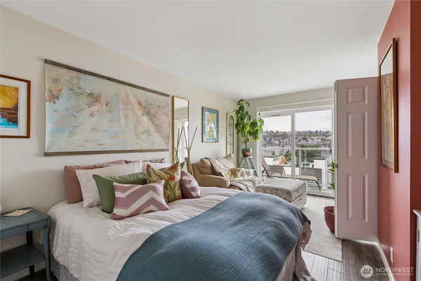 $2,850 | 2354 Yale Ave. E., Unit 302, Seattle, WA 98102