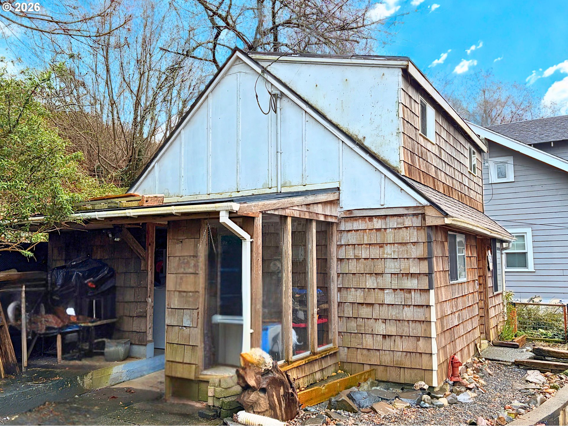 589 Rivington Street Astoria, OR 97103 - Photo 18 of 39 2nd Residence