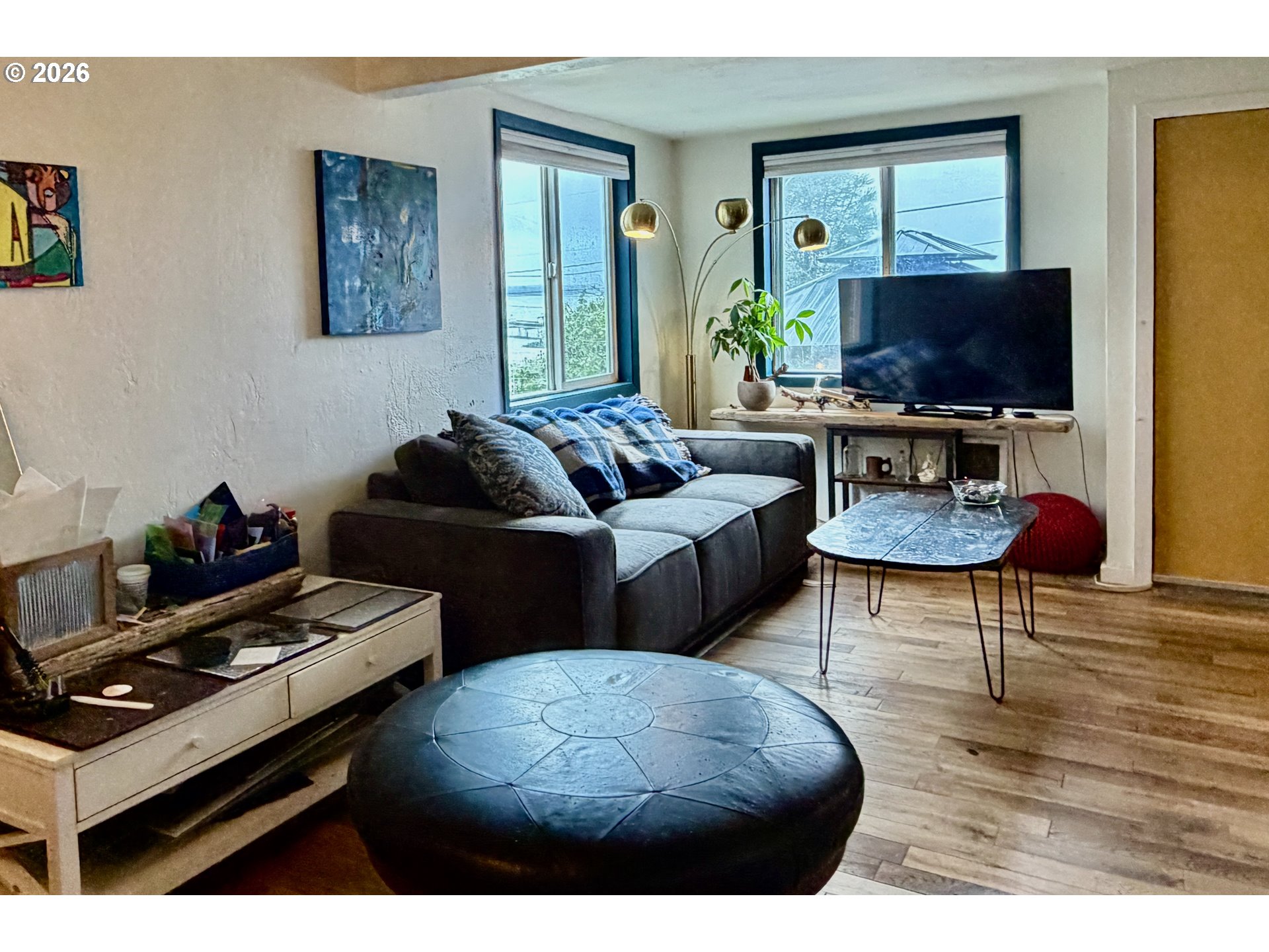 589 Rivington Street Astoria, OR 97103 - Photo 4 of 39 2nd Residence