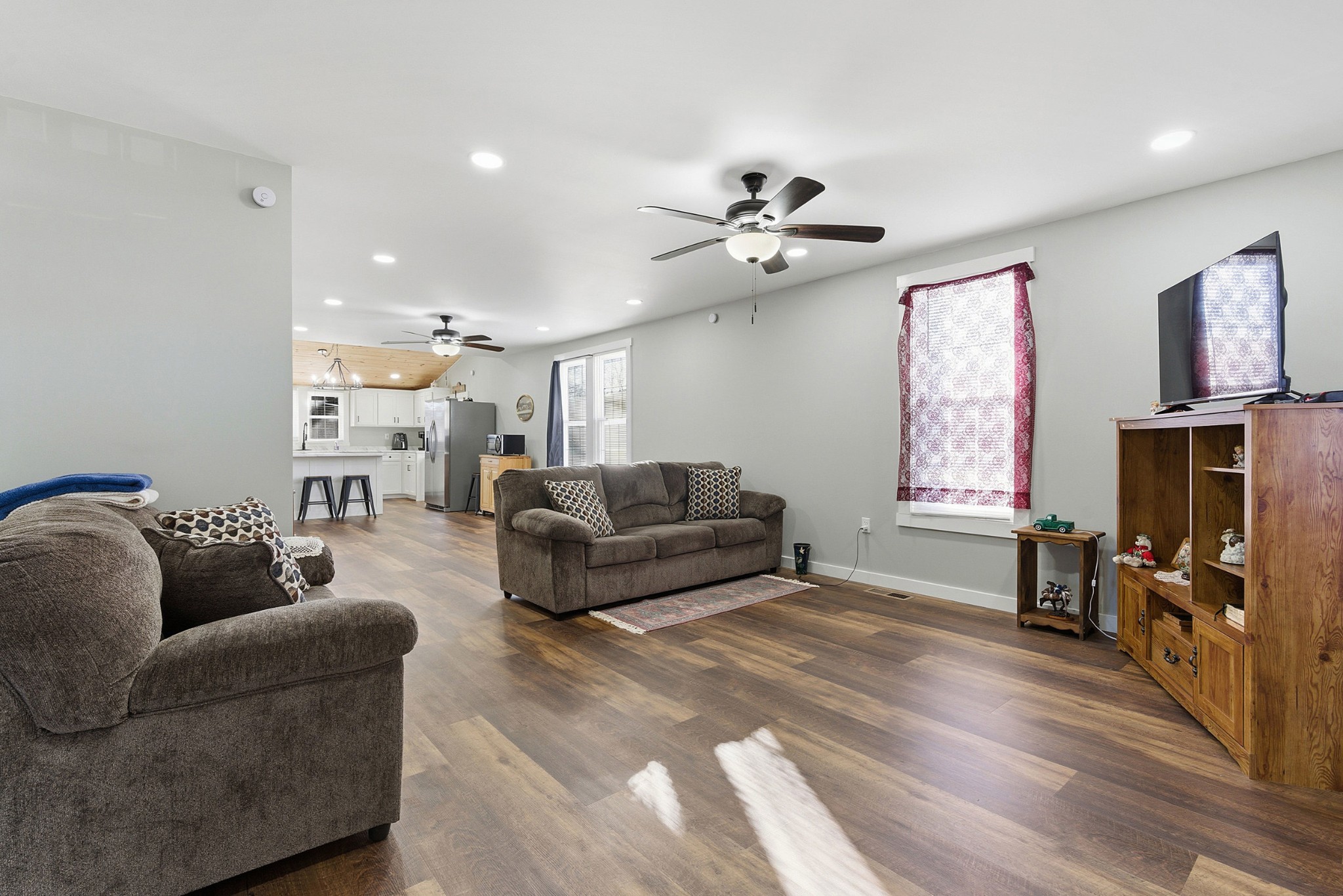 200 Church Street Loretto, TN 38469 - Photo 4 of 22