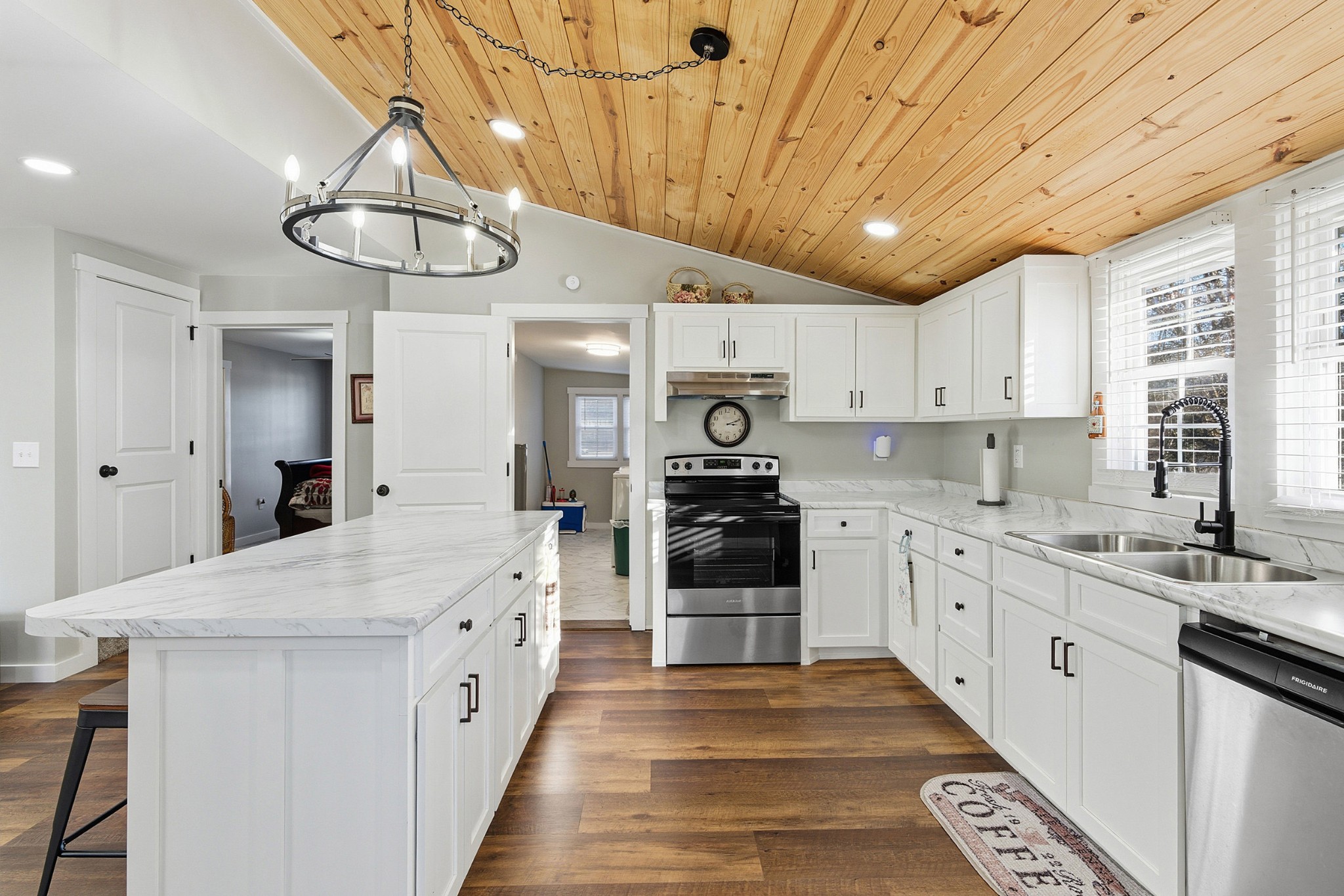 200 Church Street Loretto, TN 38469 - Photo 10 of 22