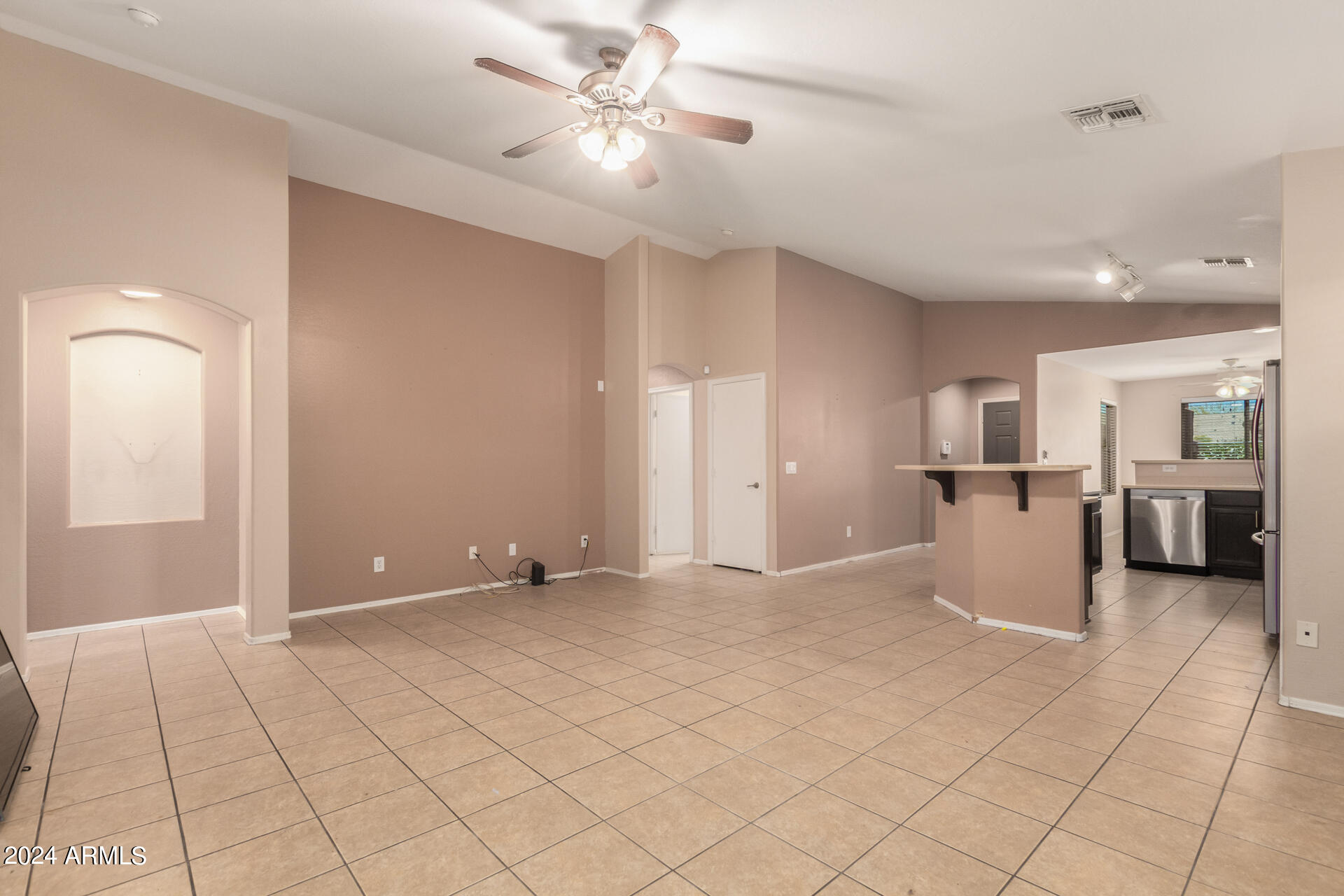 4636 West Carson Road Laveen, AZ 85339 - Photo 11 of 32 05 - Carson