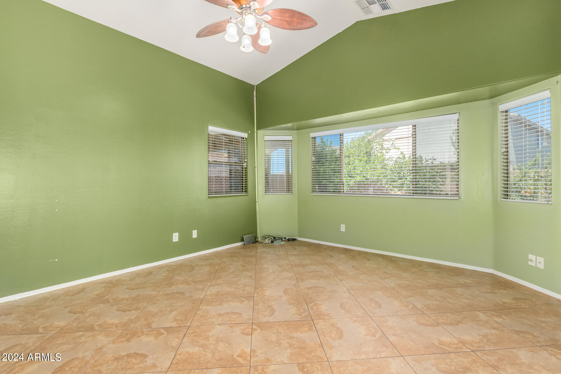 4636 West Carson Road Laveen, AZ 85339 - Photo 13 of 32 11 - Carson