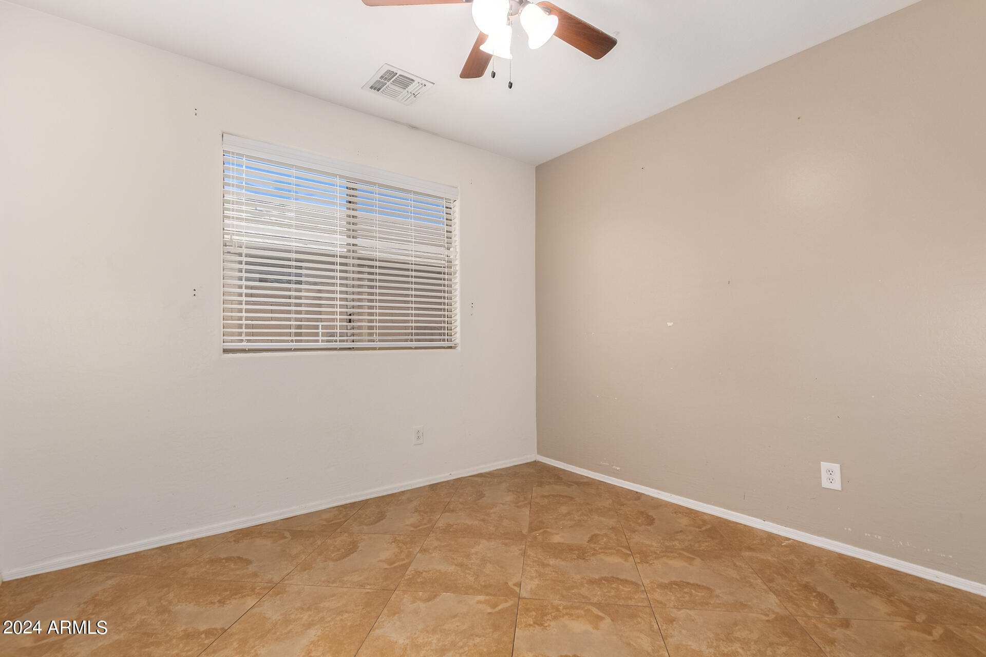 4636 West Carson Road Laveen, AZ 85339 - Photo 21 of 32 19 - Carson