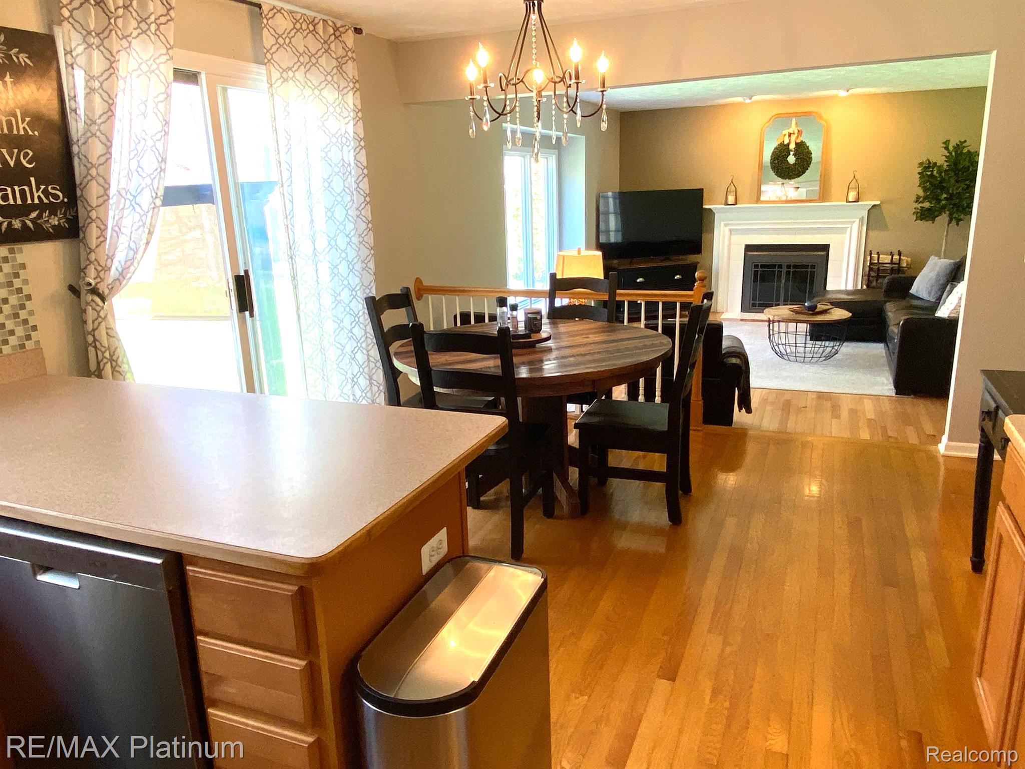 1044 Elk Run Howell, MI 48843 - Photo 15 of 33 Kitchen looking back into Dinette and Great Room