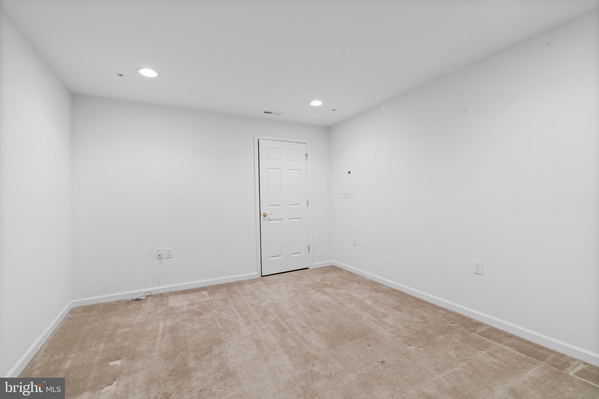 815 Geranium Drive Warrington, PA 18976 - Photo 30 of 33 a view of an empty room