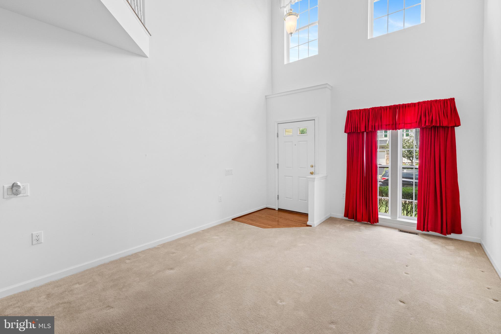 815 Geranium Drive Warrington, PA 18976 - Photo 4 of 33 a view of a room with white walls
