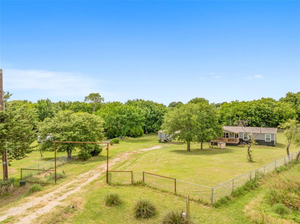 514 Blue Sky Court Springtown, TX 76082 - Photo 2 of 40