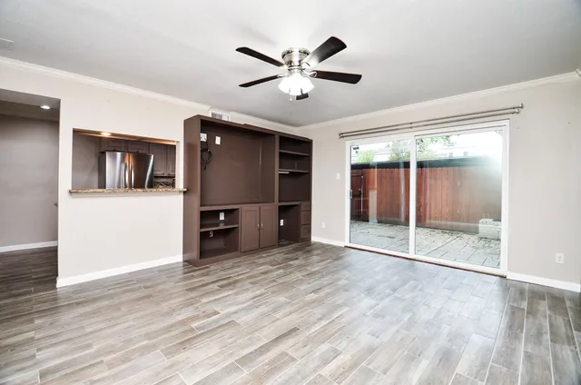 $285,000 | 13074 Trail Hollow Drive, Unit 3074, Houston, TX 77079