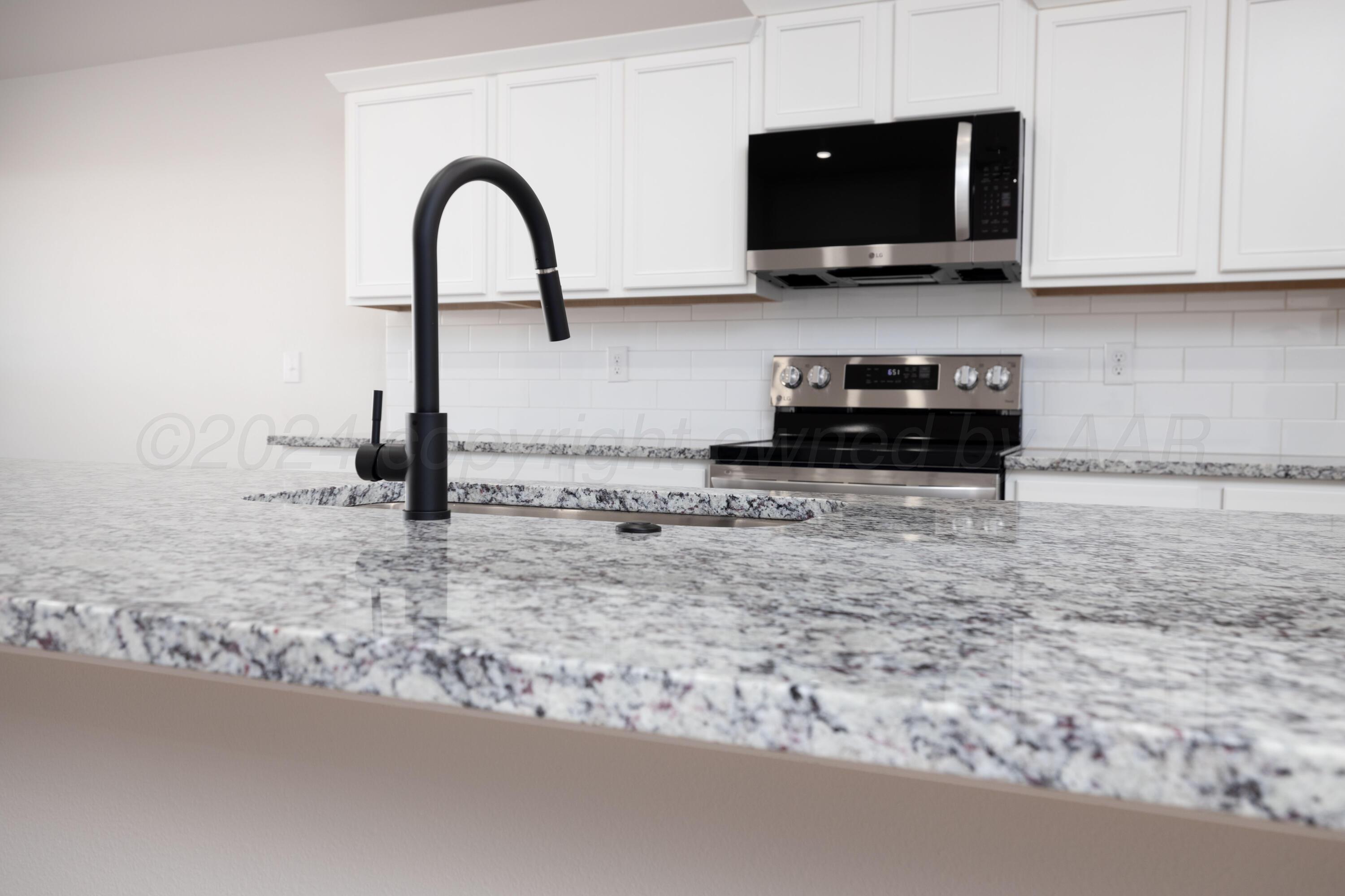 3106 Swenson Street Amarillo, TX 79124 - Photo 2 of 8 3106 Swenson Interior-4