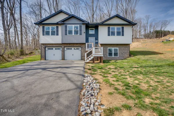 $425,000 | 861 Cedar Branch Road, Kingsport, TN 37664