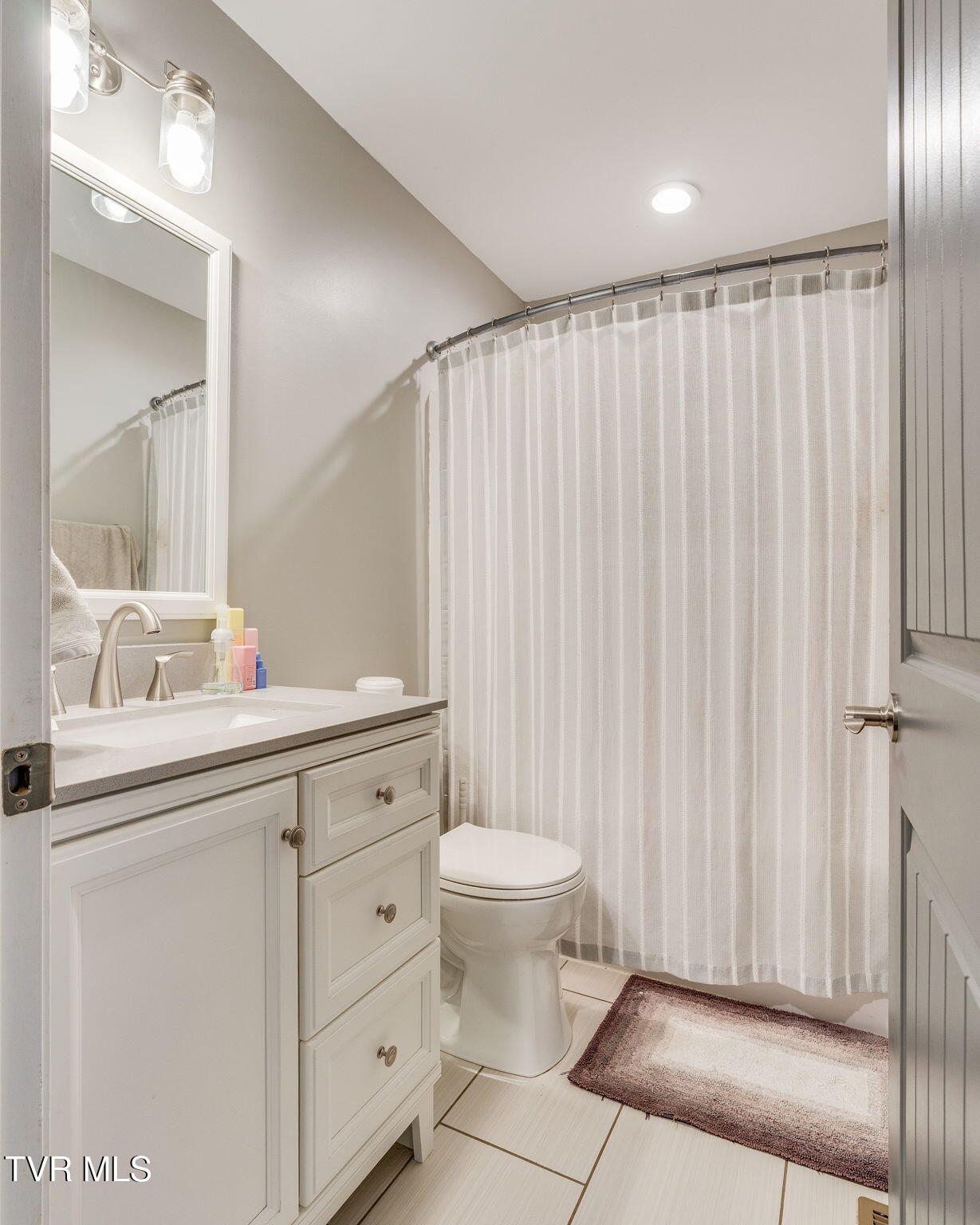 861 Cedar Branch Road Kingsport, TN 37664 - Photo 24 of 41 021