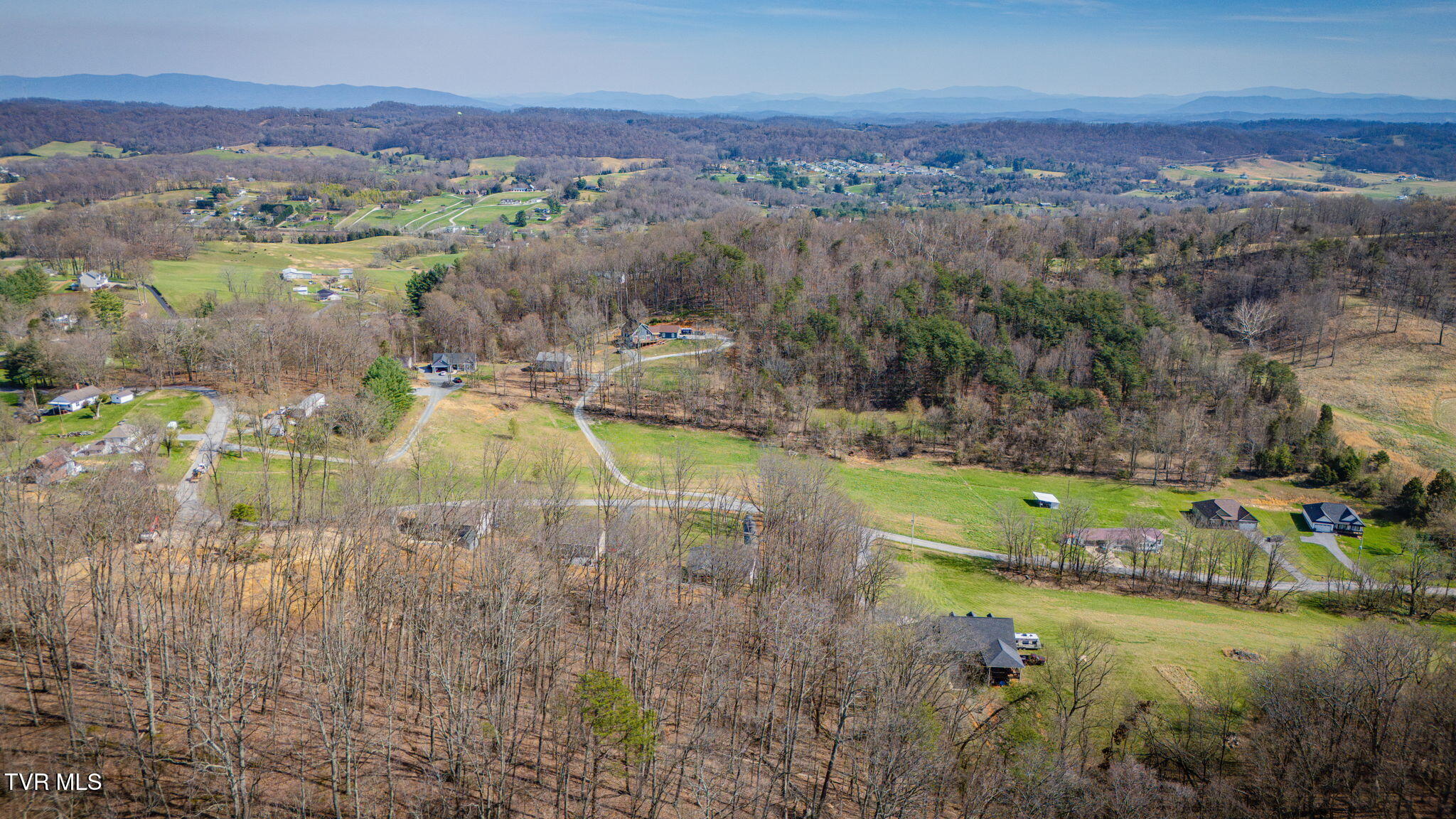 861 Cedar Branch Road Kingsport, TN 37664 - Photo 37 of 41 105