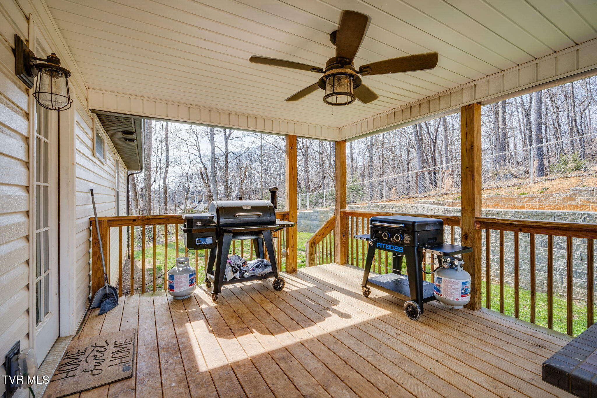 861 Cedar Branch Road Kingsport, TN 37664 - Photo 39 of 41 034