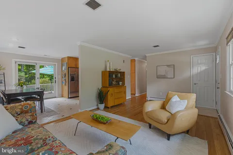 $895,000 | 12006 Wayland Street, Oakton, VA 22124