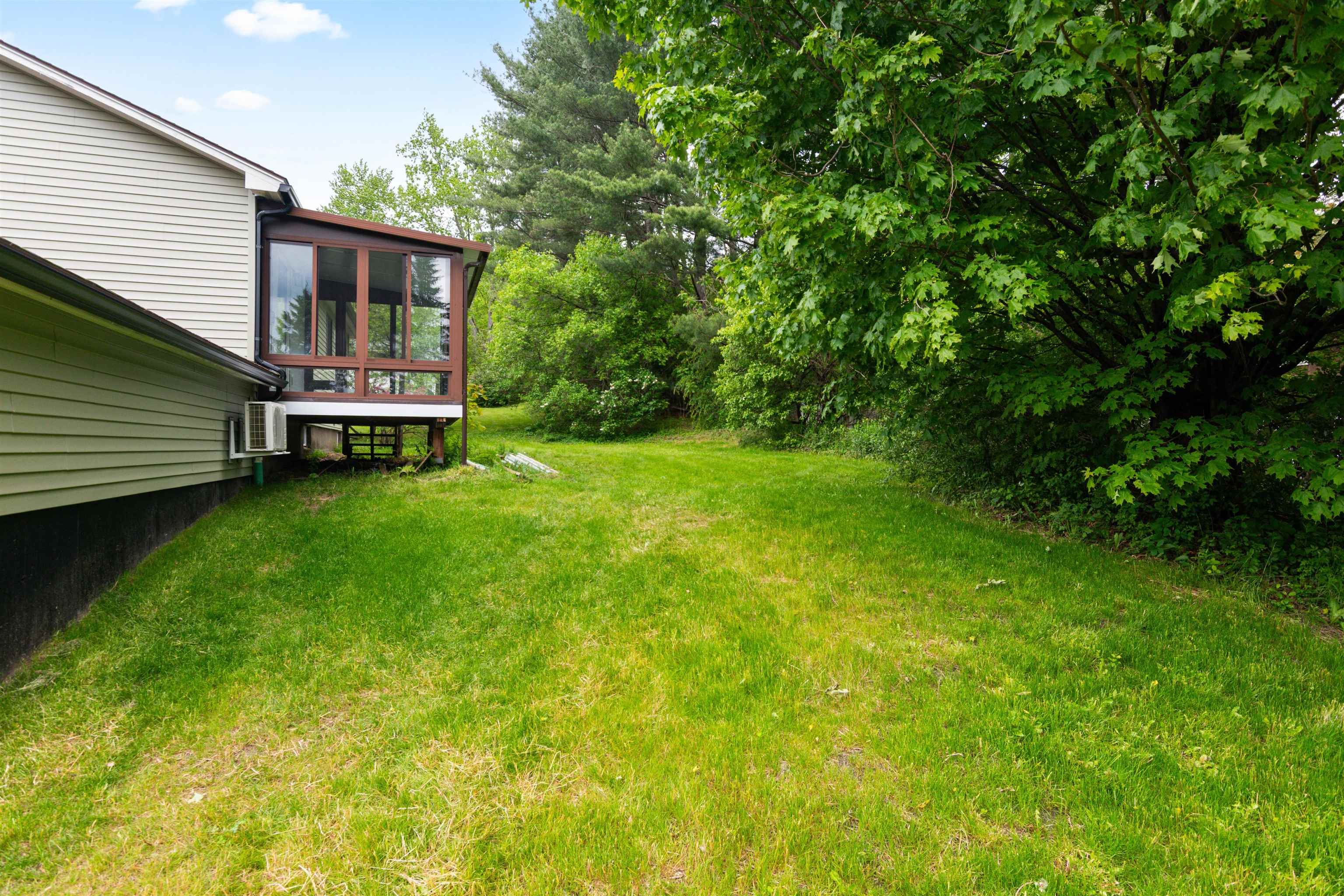 15 Spring Hollow Lane Barre Town, VT 05641 - Photo 4 of 59