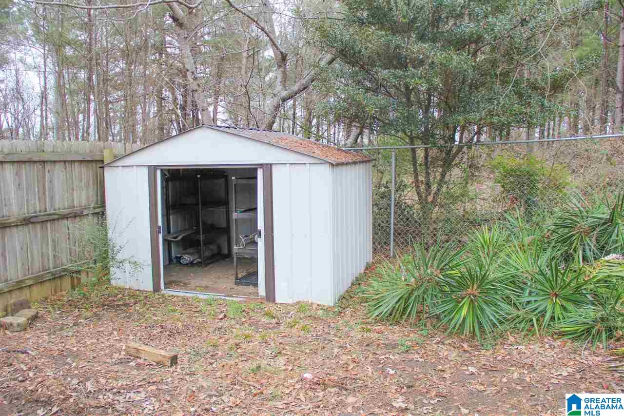 855 Parsons Road Bessemer, AL 35022 - Photo 8 of 41