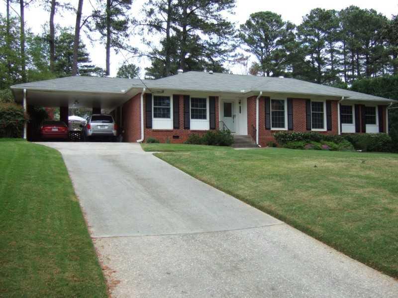 2274 Tanglewood Road Decatur, GA 30033 - Photo 1 of 1 Exterior Front.