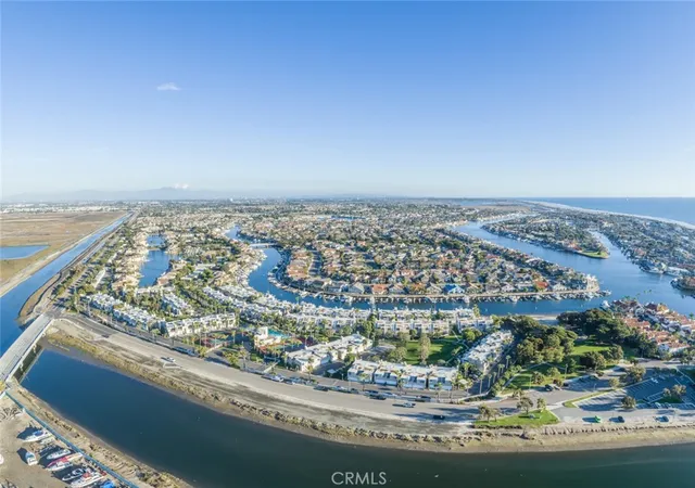 $1,150,000 | 3299 Tempe Drive, Huntington Beach, CA 92649