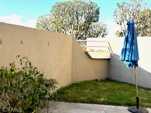 $1,150,000 | 3299 Tempe Drive, Huntington Beach, CA 92649